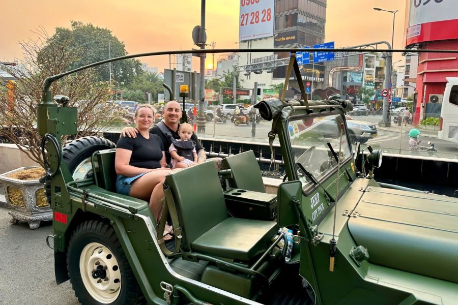 Private Saigon Jeep Tour - Sightseeing, Food and Fun