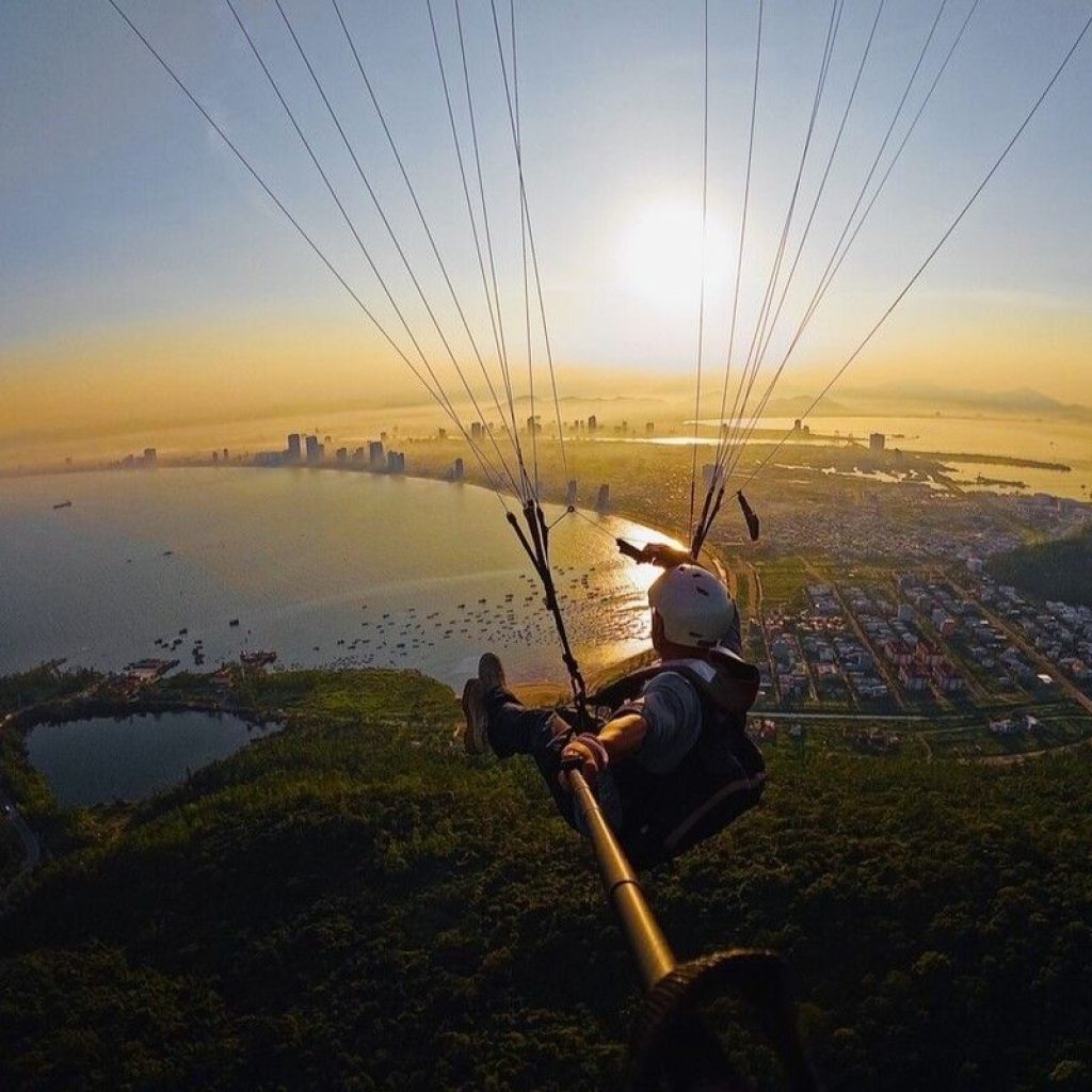 Da Nang City Tour On Sky - Paragliding