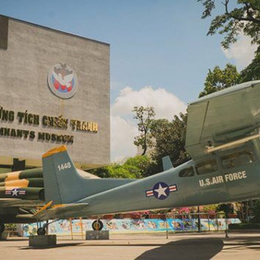 War Remnants Museum - AN Tours Vietnam