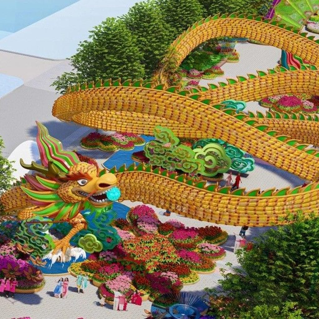 100m long dragon returns on Nguyen Hue Walking Street after 12 years