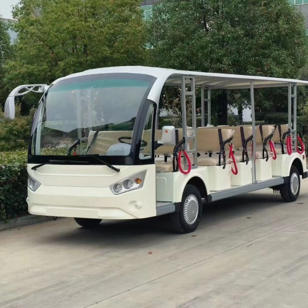 70 Electric Sightseeing Vehicles Launch in HCMC on April 12