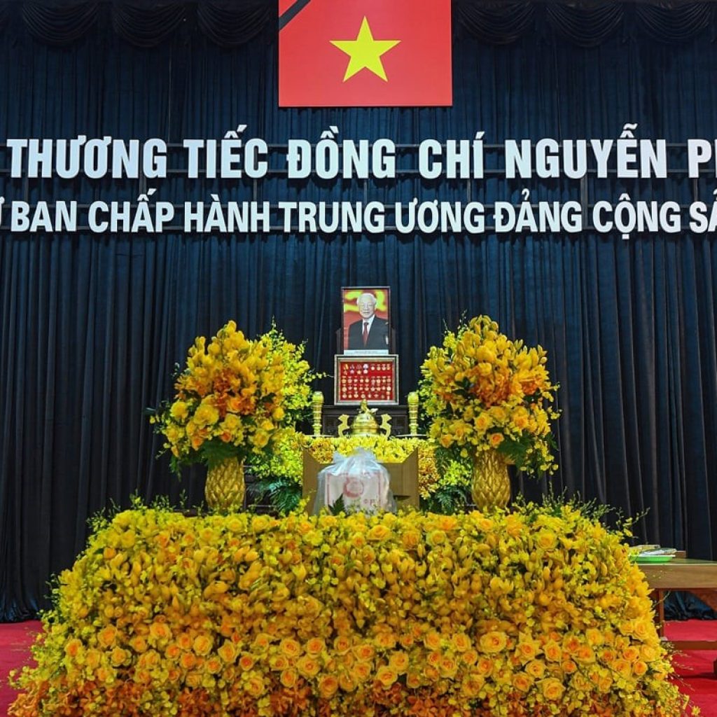 Vietnam national funeral stops some tourism & entertainment activities