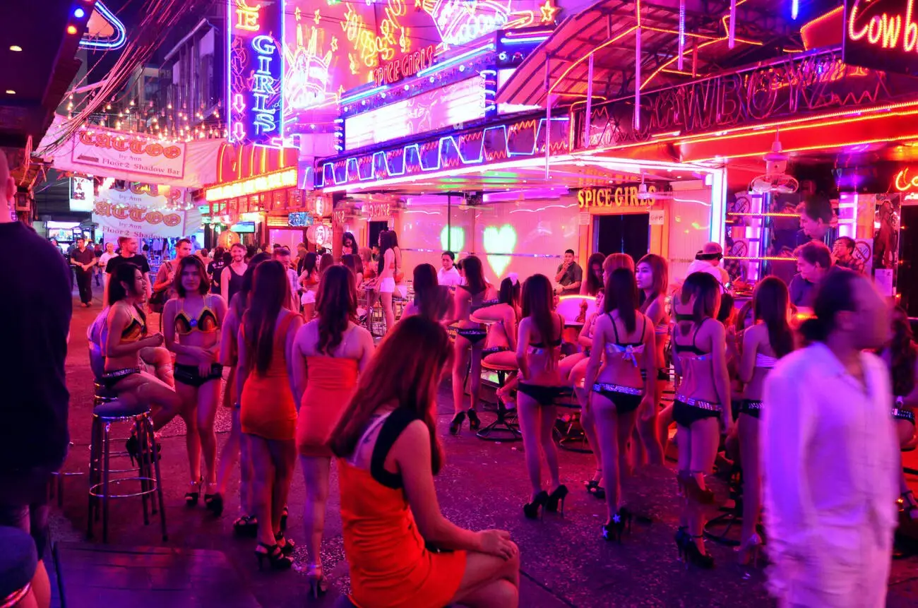 Soi Cowboy - Bangkok Red Light Districts