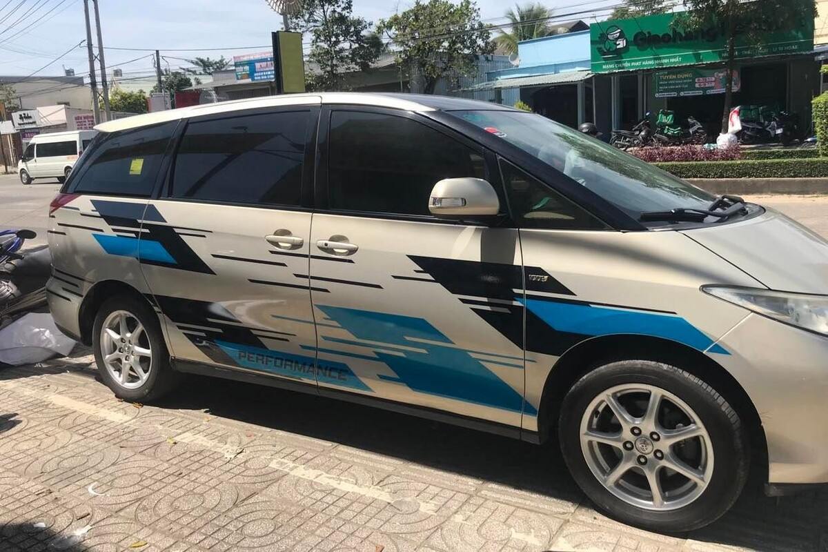 Hanoi Private Transfers, Cars & Drivers